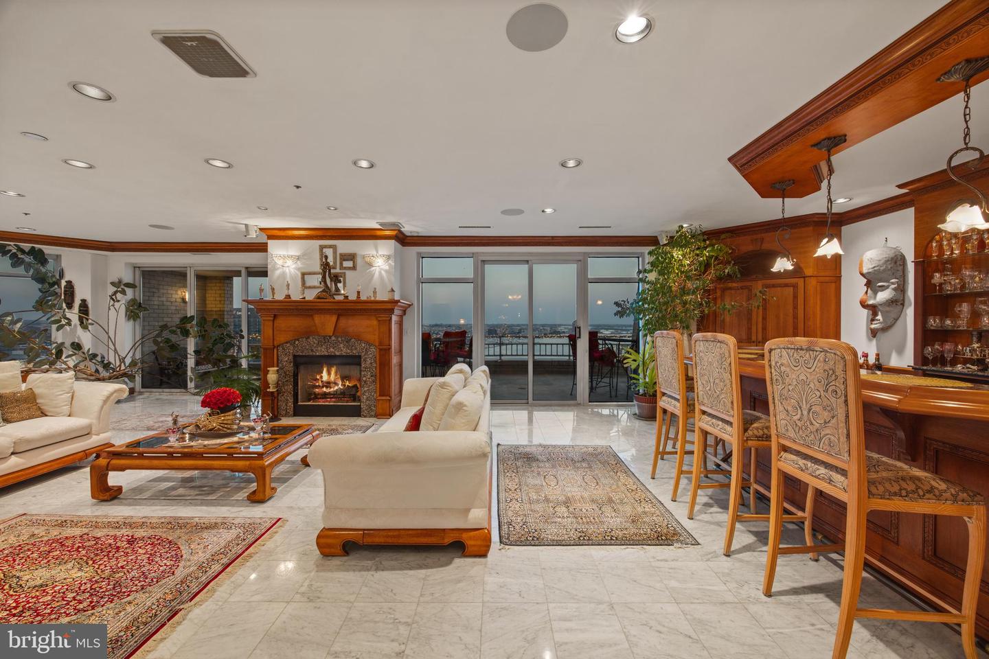 100 Harborview Dr #ph3a/3b Property Photo 22