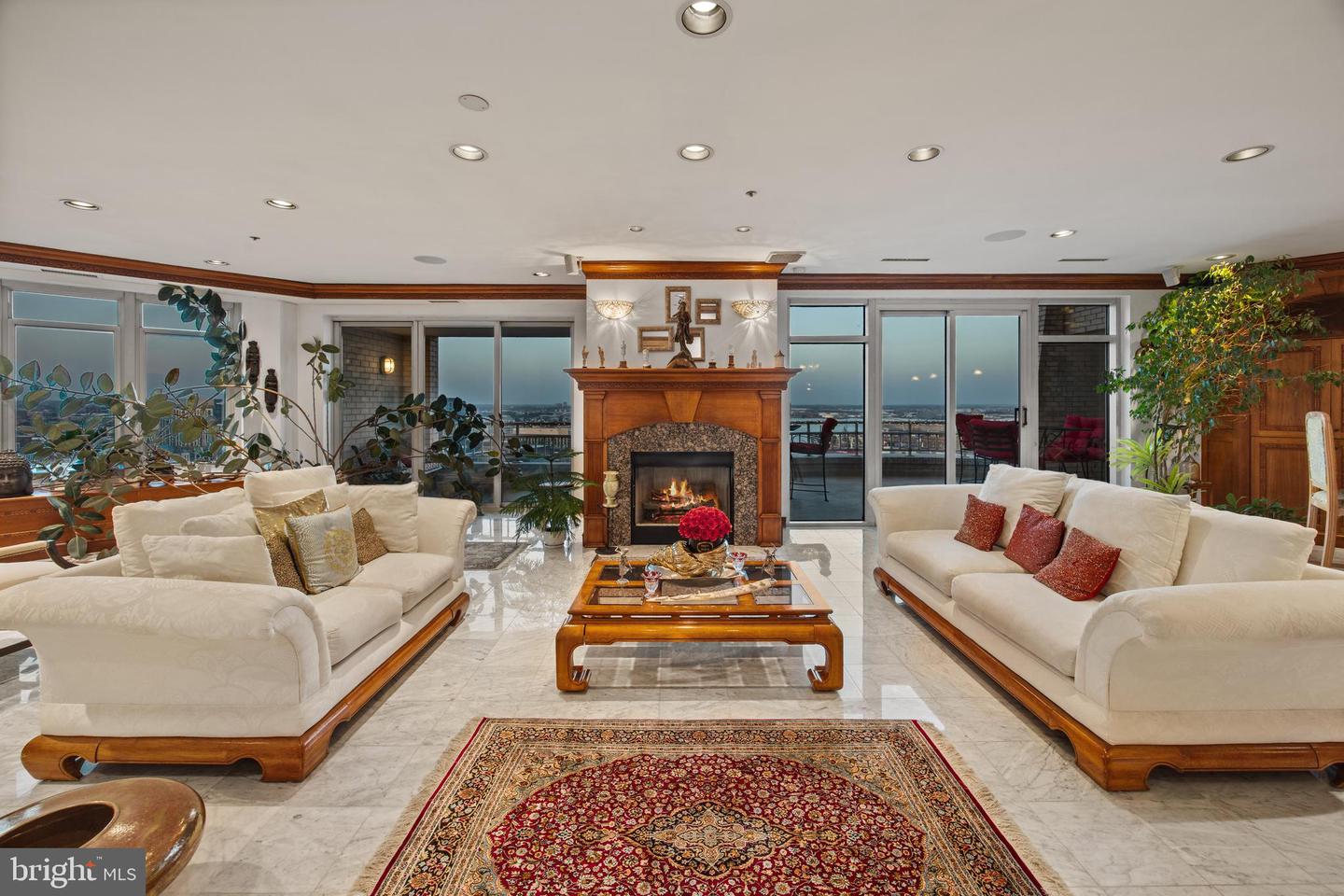 100 Harborview Dr #ph3a/3b Property Photo 25