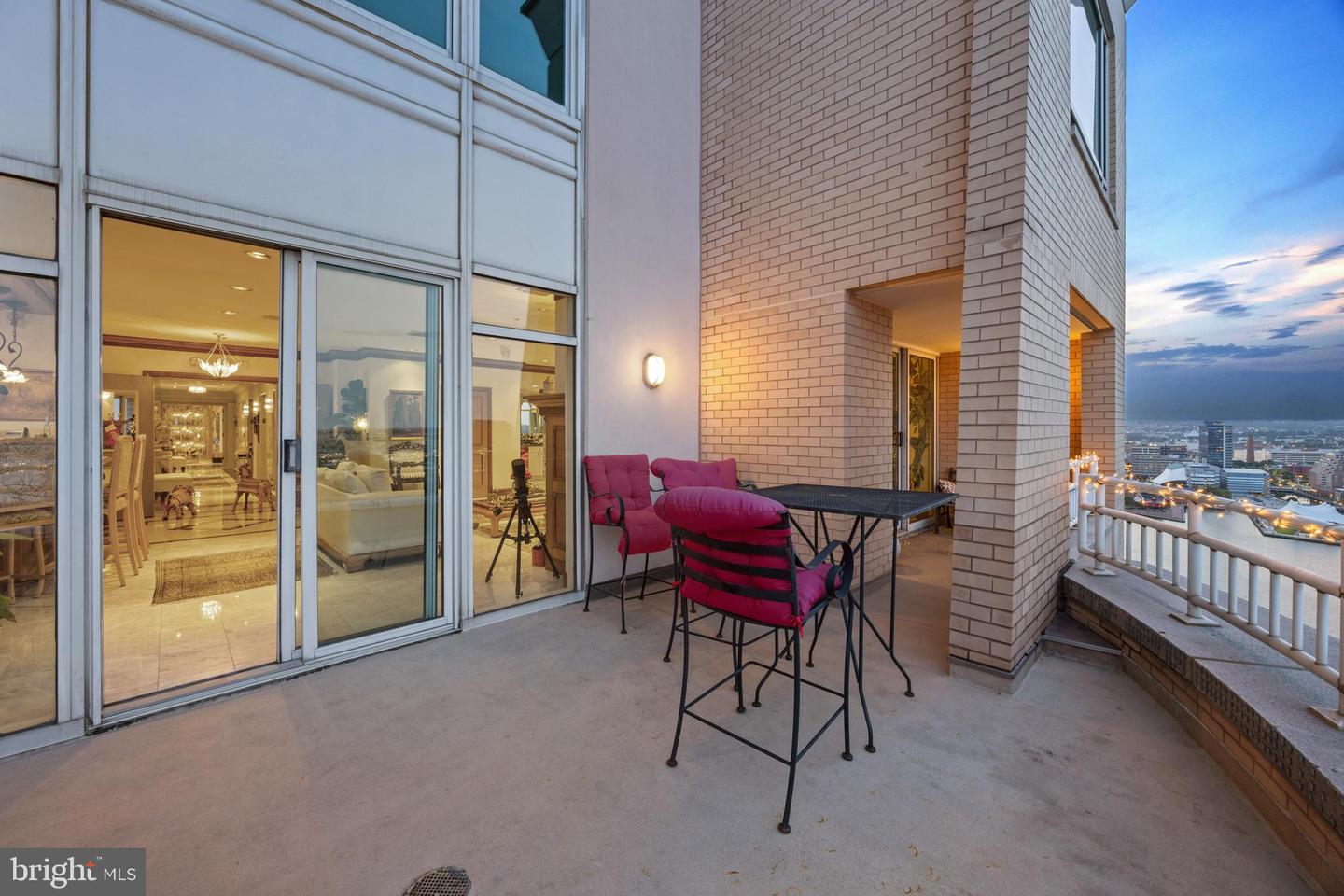 100 Harborview Dr #ph3a/3b Property Photo 56