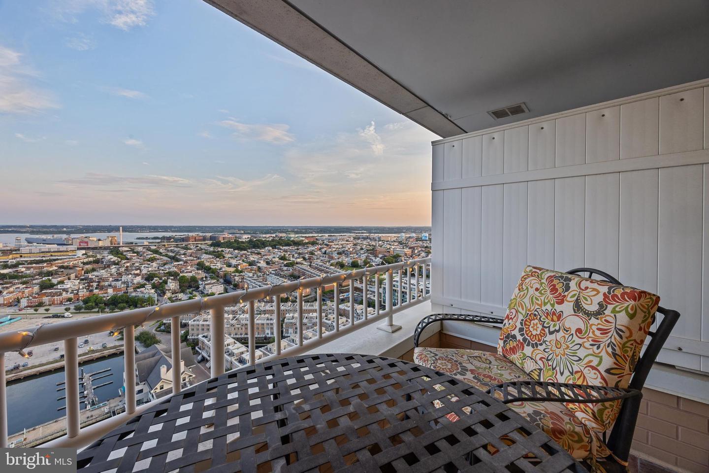 100 Harborview Dr #ph3a/3b Property Photo 65