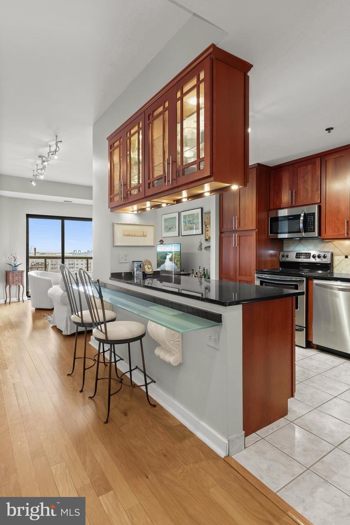 2515 Boston St #1107 Property Photo 6