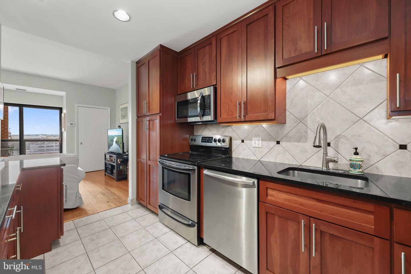 2515 Boston St #1107 Property Photo 9