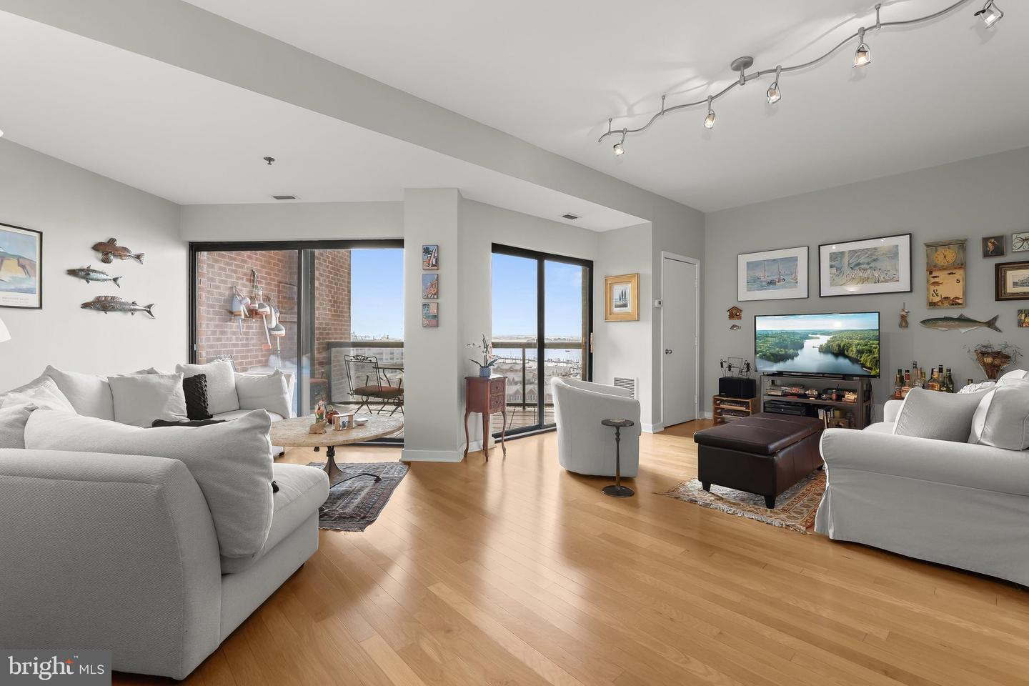 2515 Boston St #1107 Property Photo 14