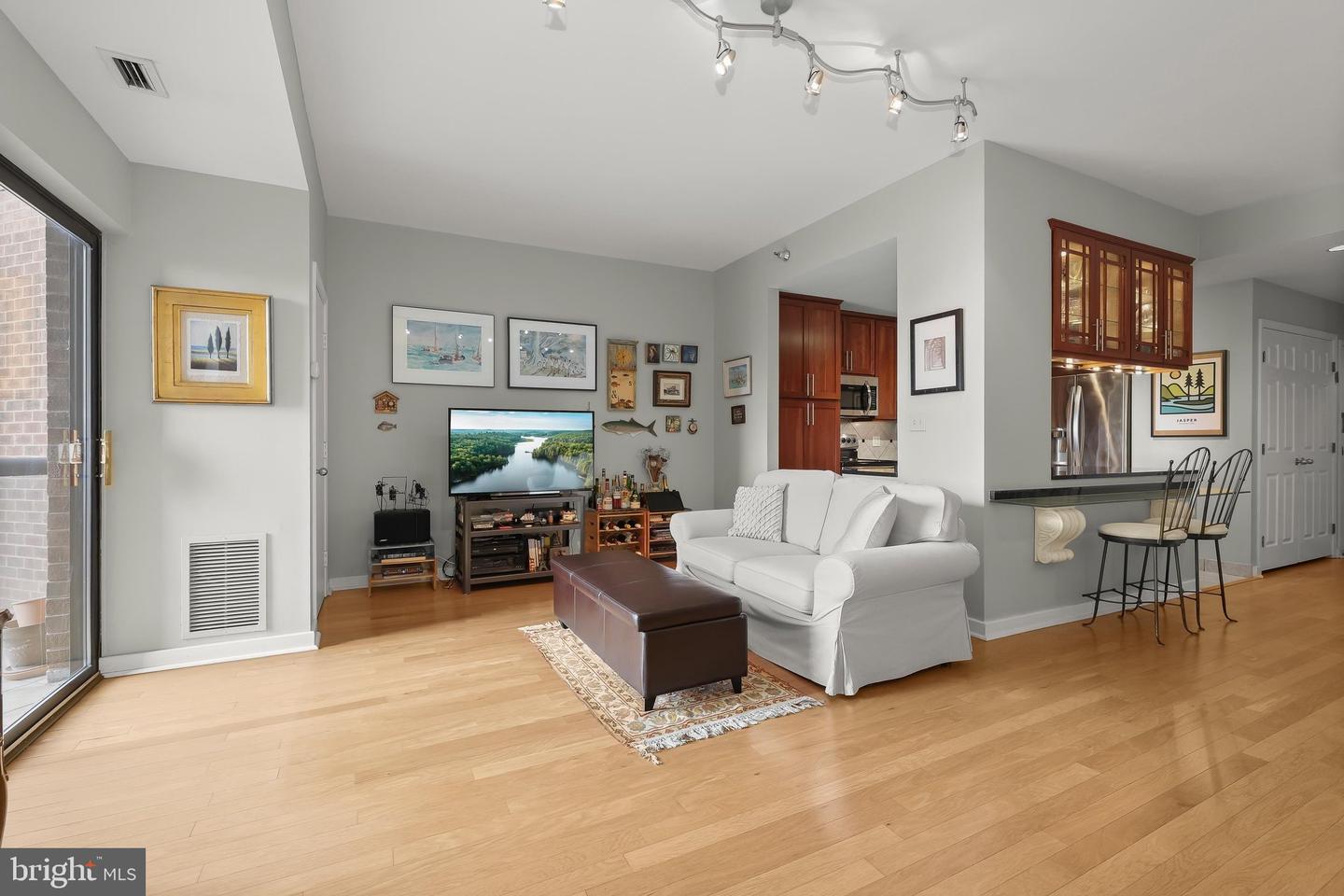 2515 Boston St #1107 Property Photo 17