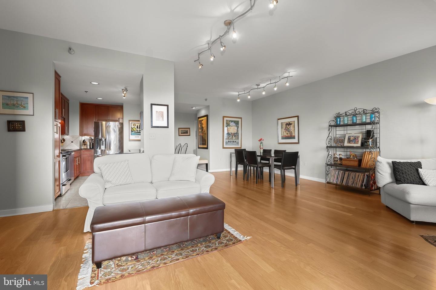 2515 Boston St #1107 Property Photo 19