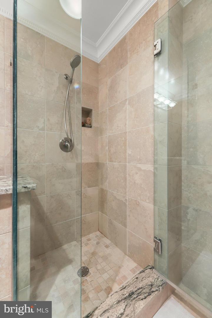 2515 Boston St #1107 Property Photo 29
