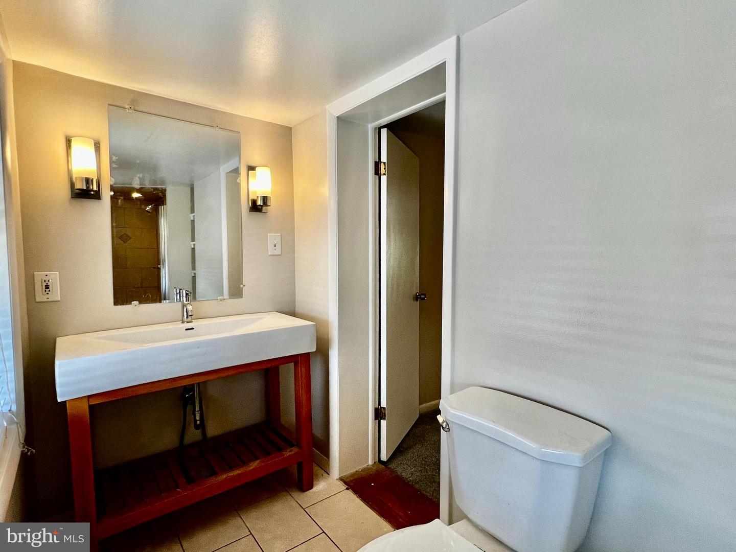 1518 S Hanover St Property Photo 10