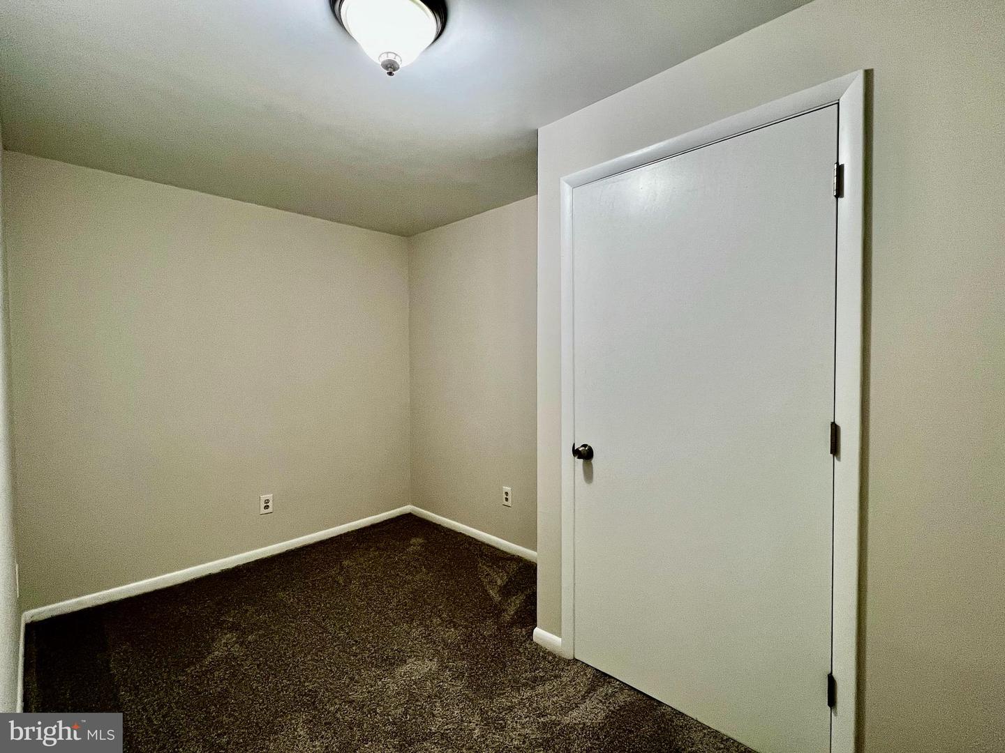 1518 S Hanover St Property Photo 11