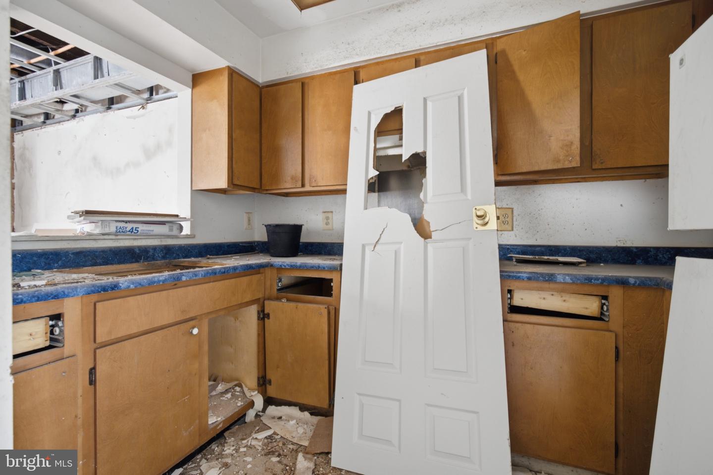920 N Gilmor St Property Photo 10