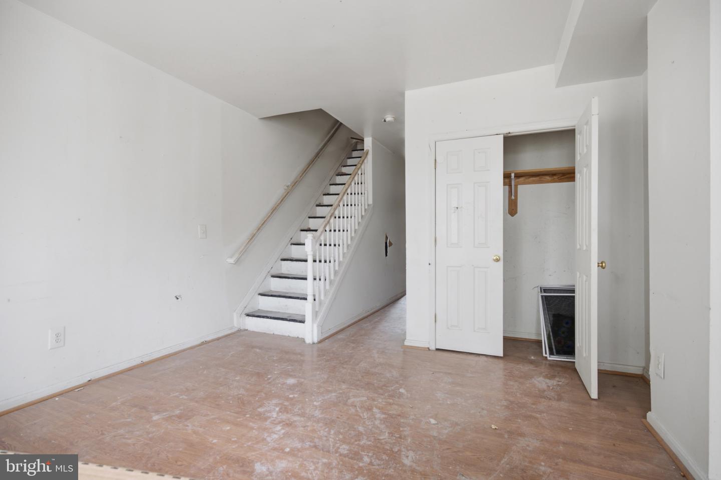 920 N Gilmor St Property Photo 12