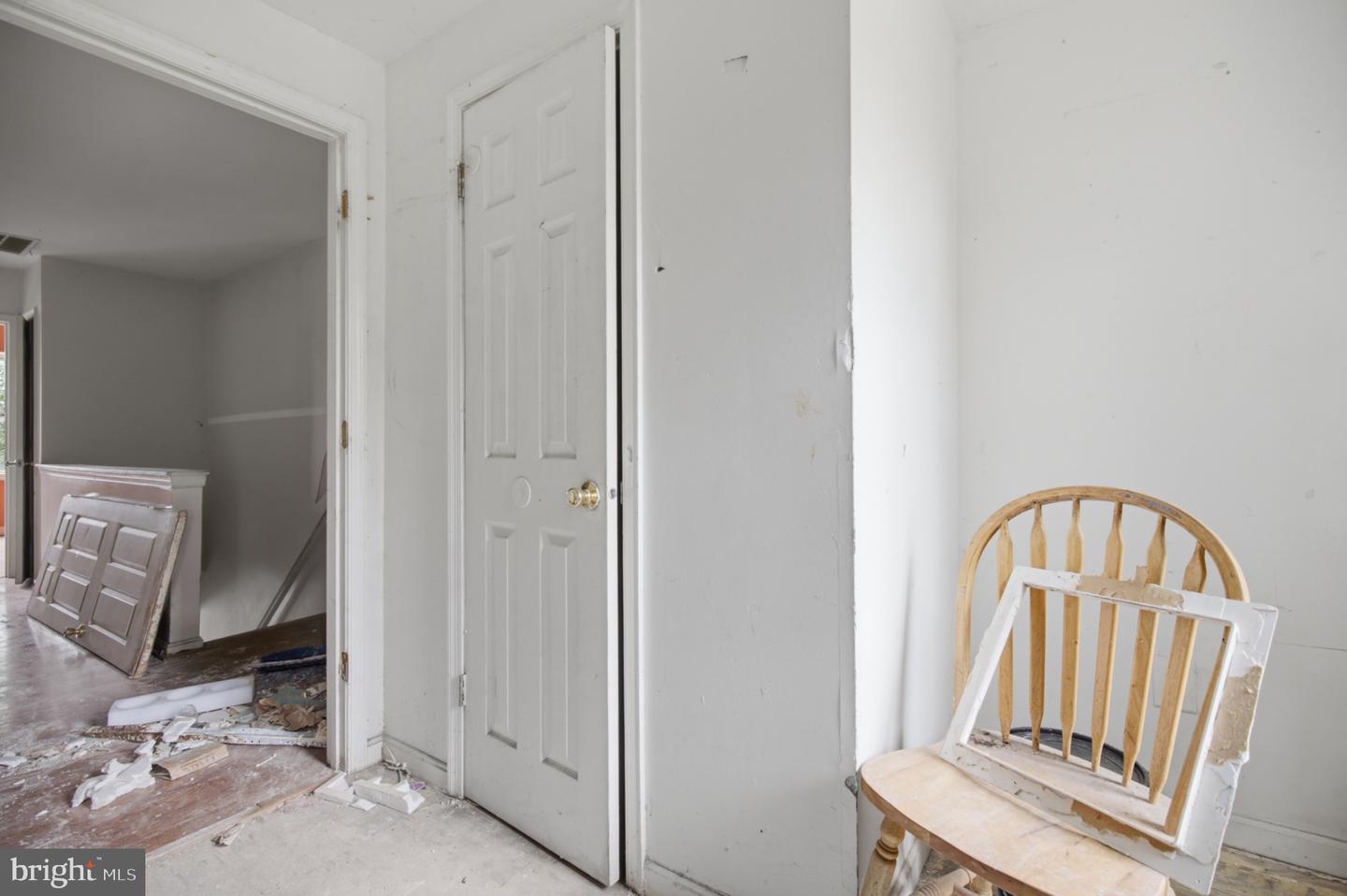 920 N Gilmor St Property Photo 20