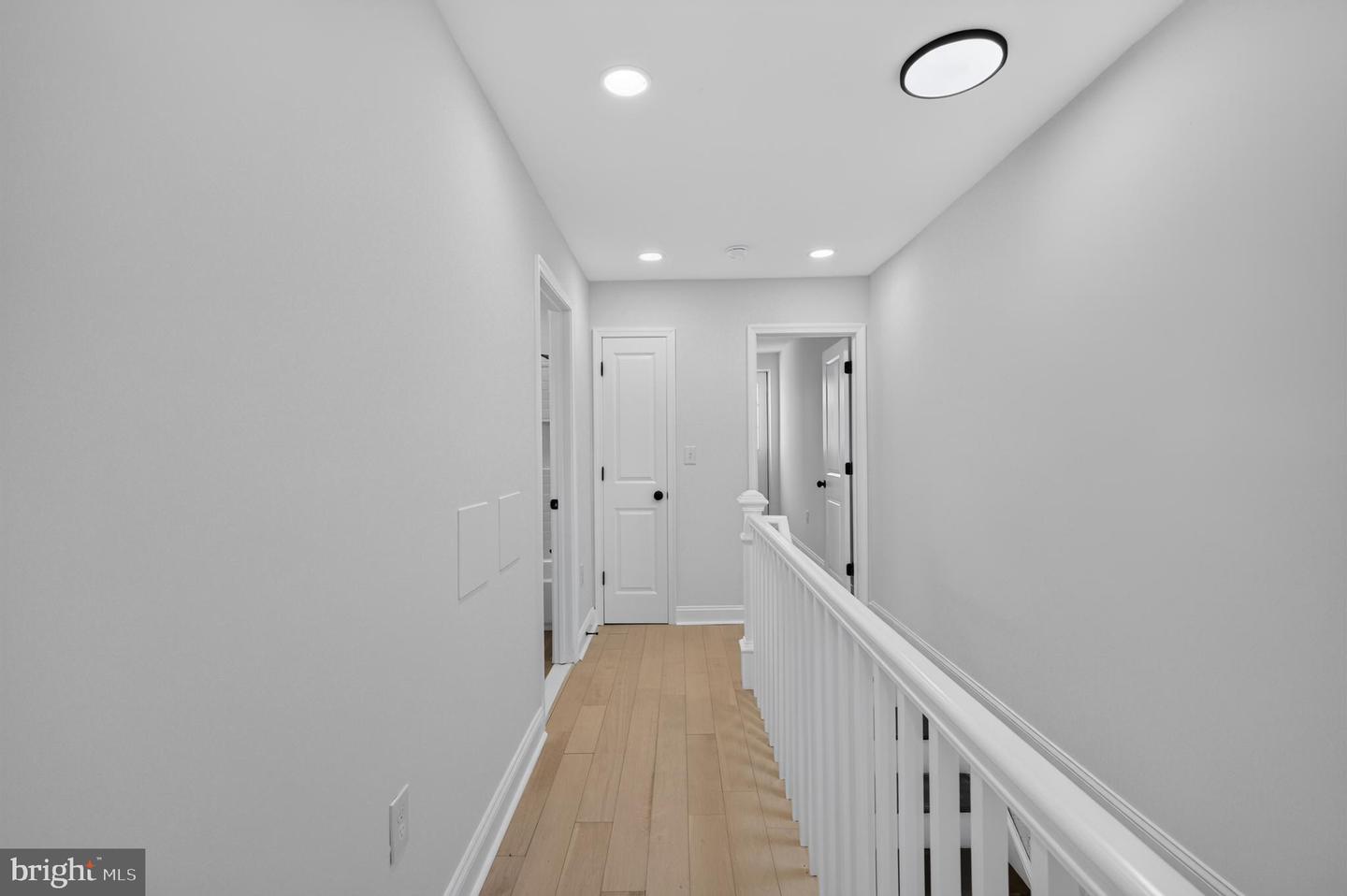 1513 Henry St Property Photo 42