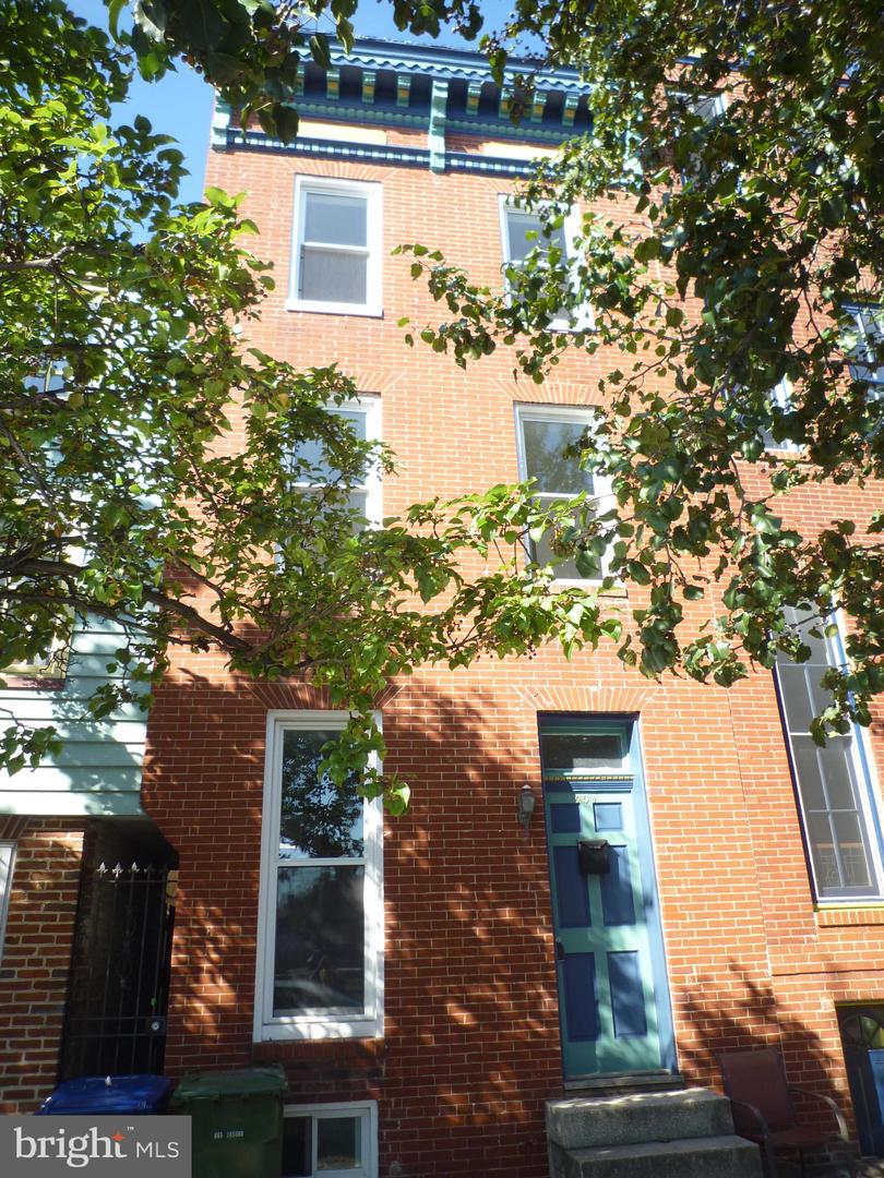 504 S WASHINGTON ST Property Photo 1