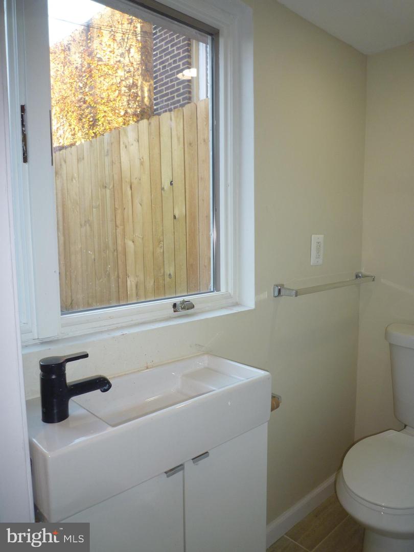504 S Washington St Property Photo 15