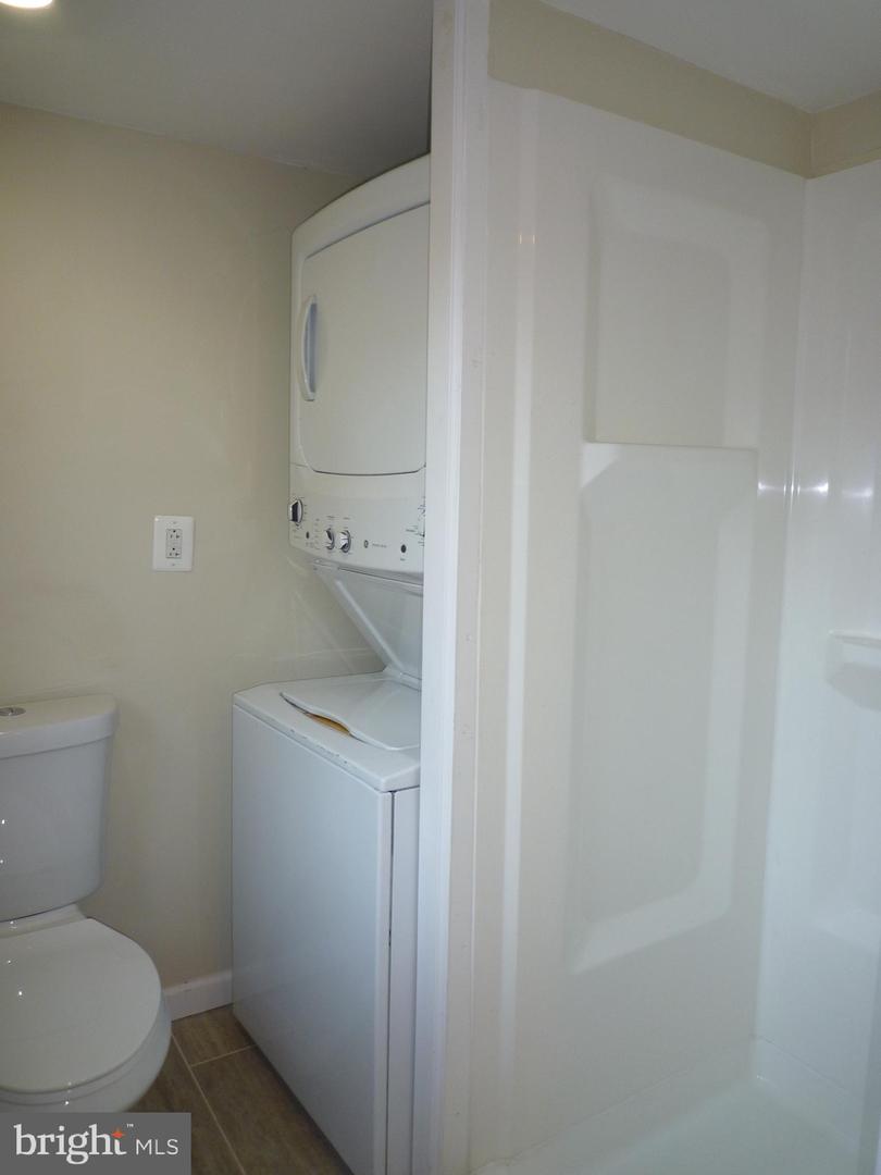 504 S Washington St Property Photo 17