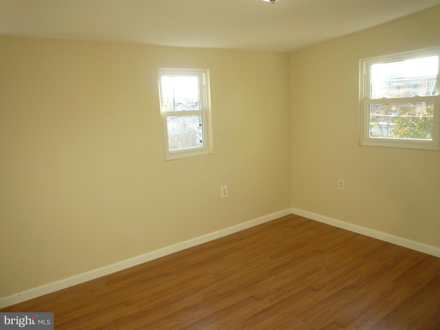 504 S Washington St Property Photo 30