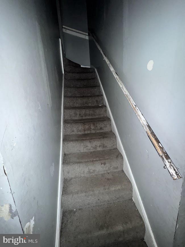 907 Bennett Property Photo 4