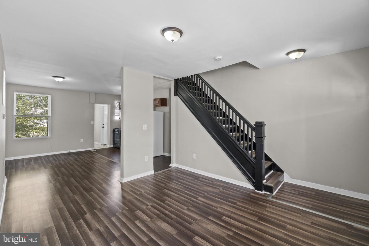 3408 Ravenwood Ave Property Photo 6