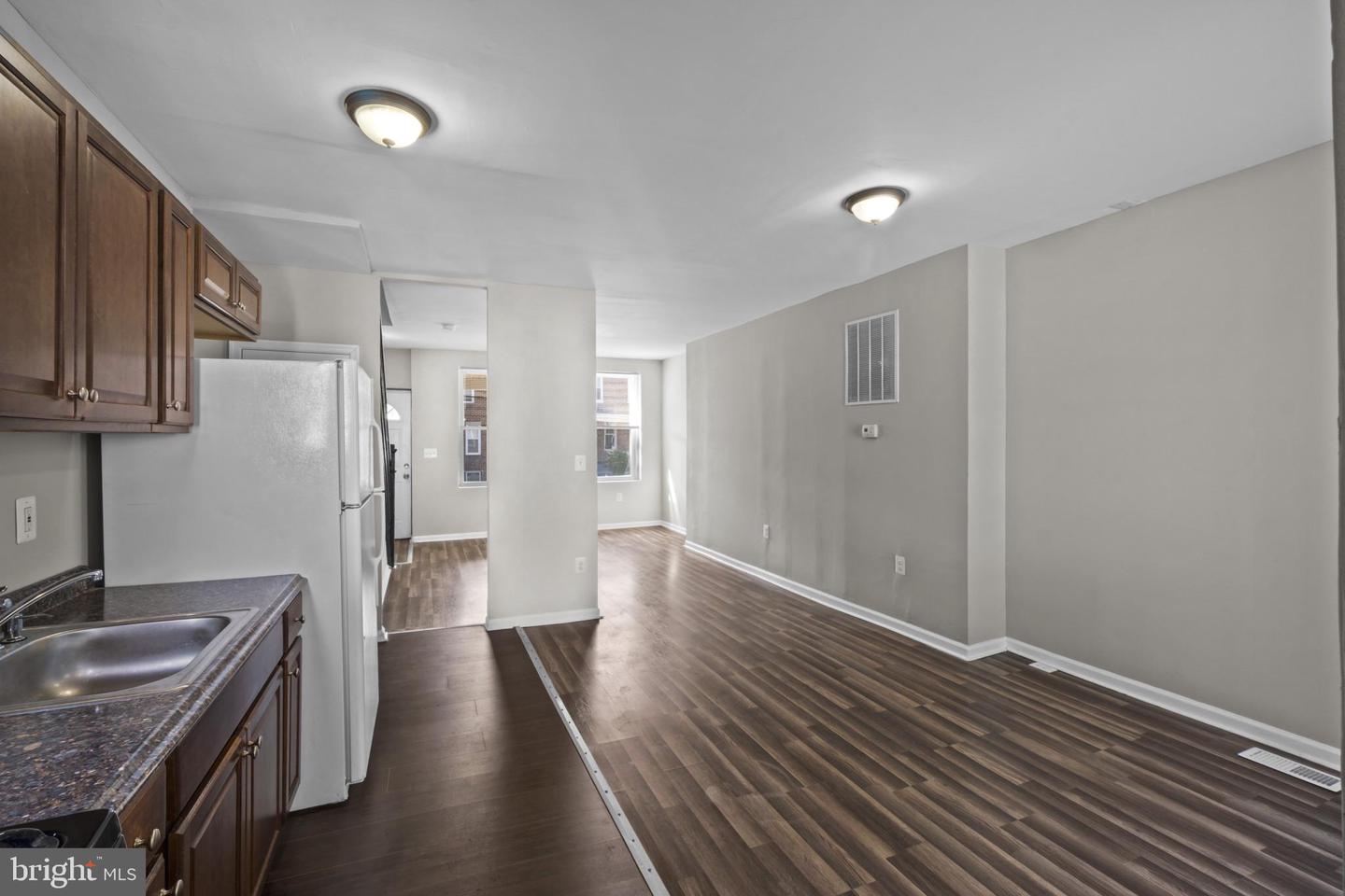 3408 Ravenwood Ave Property Photo 12