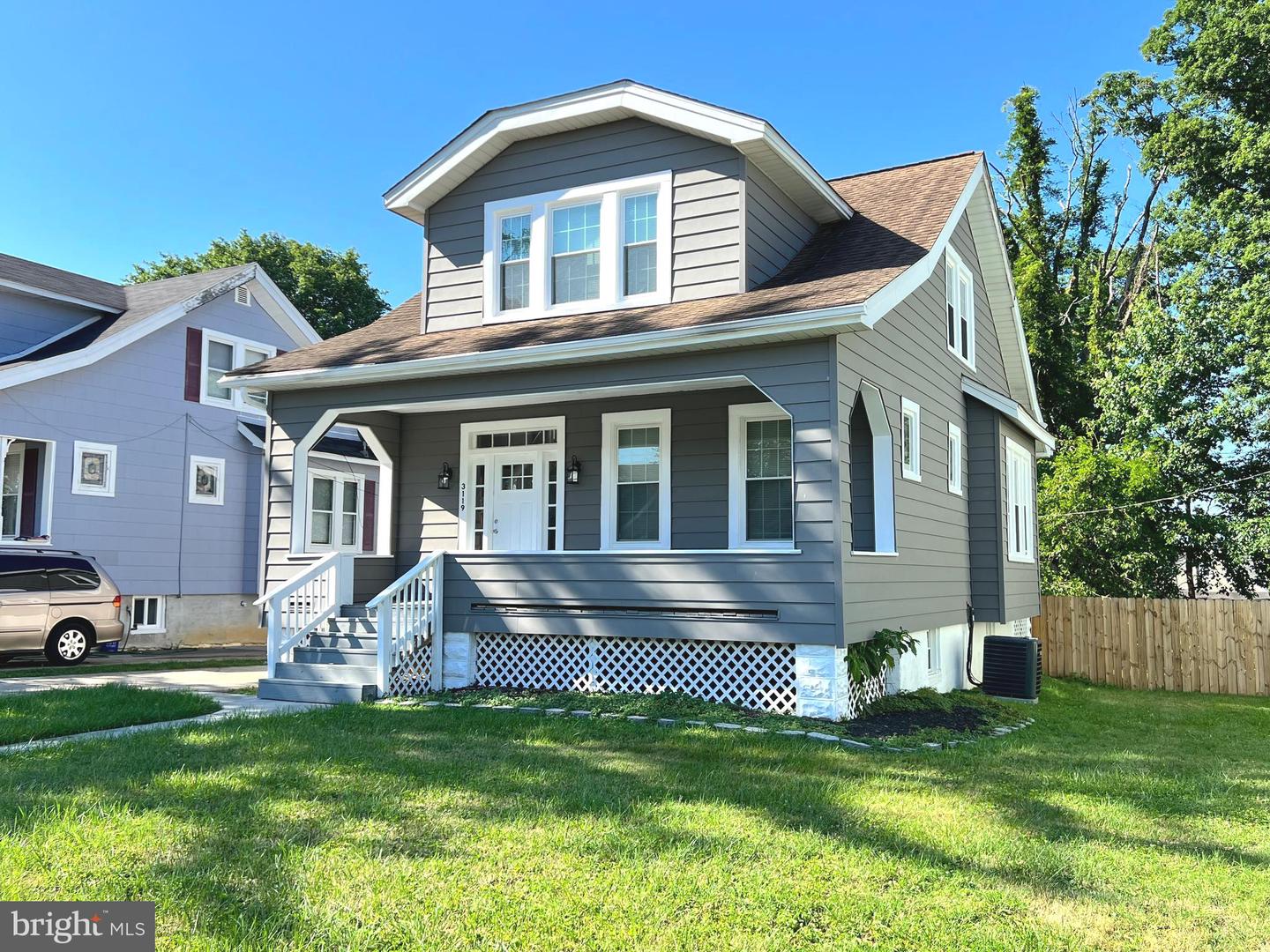 3119 Harview Ave Property Photo 1