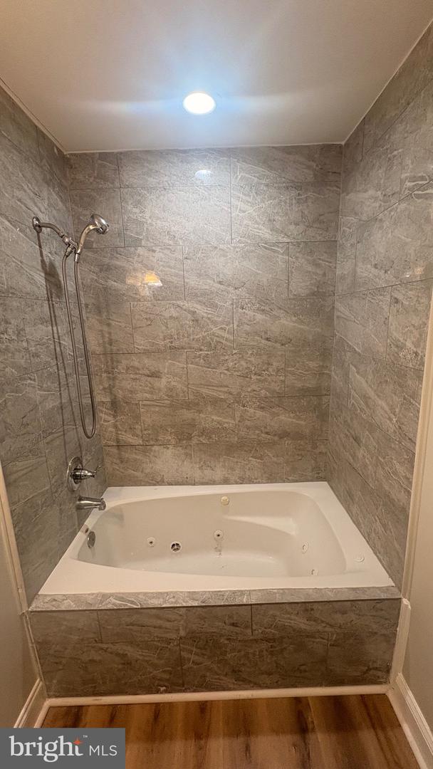 1109 Sargeant St Property Photo 18
