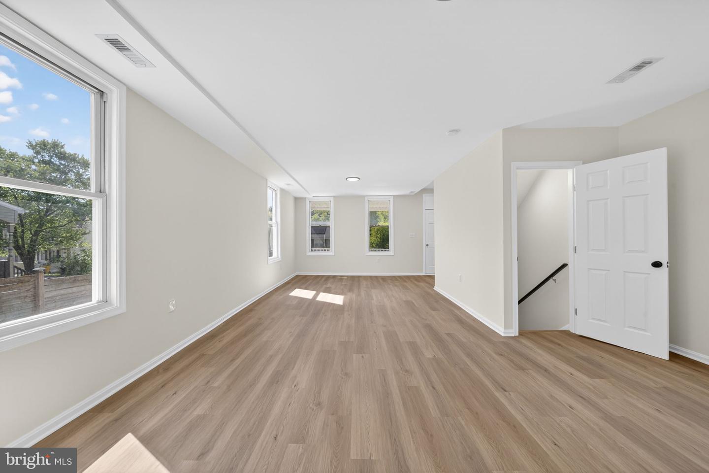 5923 Kavon Ave Property Photo 15