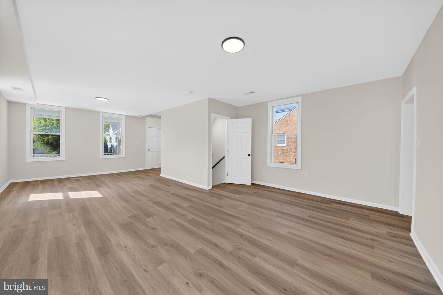 5923 Kavon Ave Property Photo 16