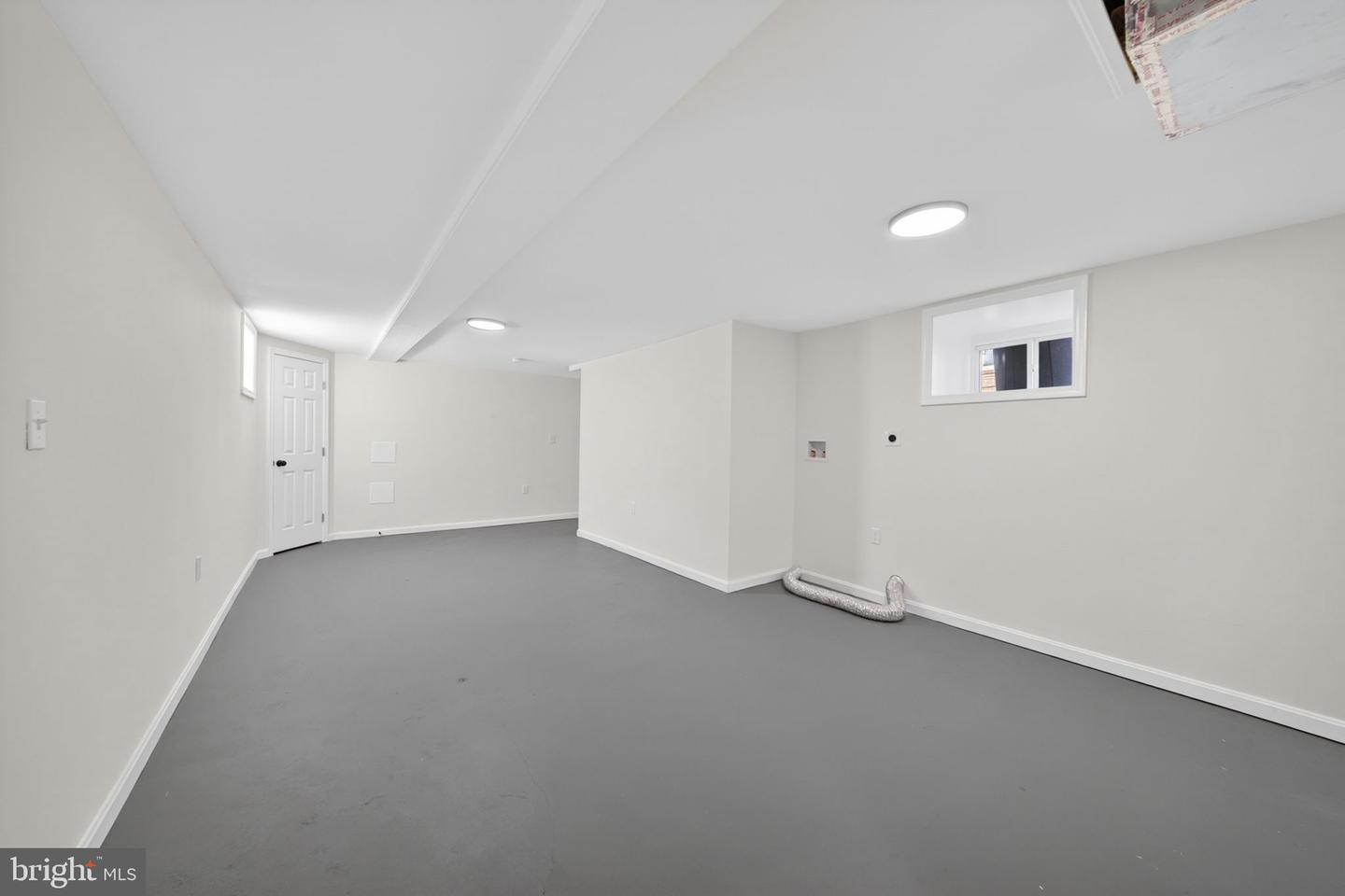 5923 Kavon Ave Property Photo 24