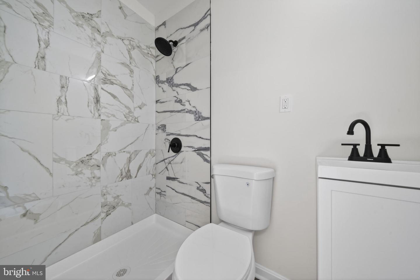 5923 Kavon Ave Property Photo 28