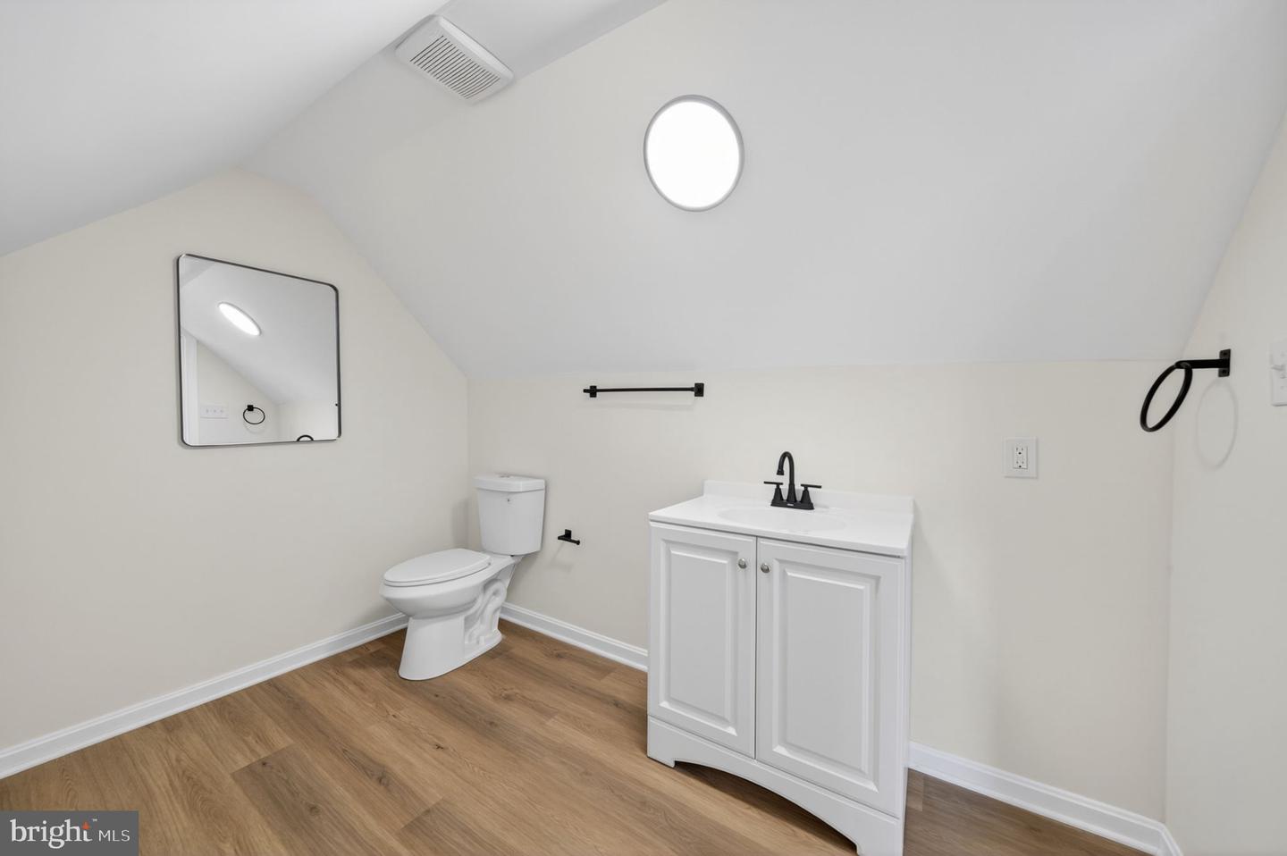 5923 Kavon Ave Property Photo 34