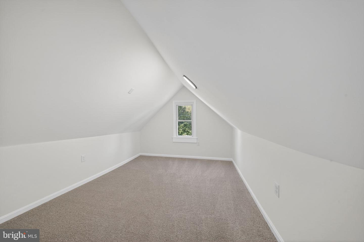5923 Kavon Ave Property Photo 35
