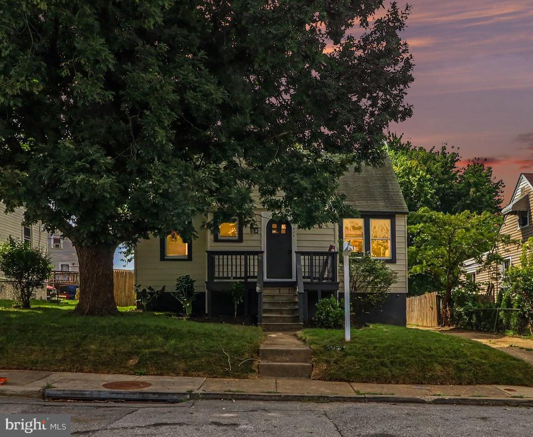 6625 Hudson St Property Photo 1