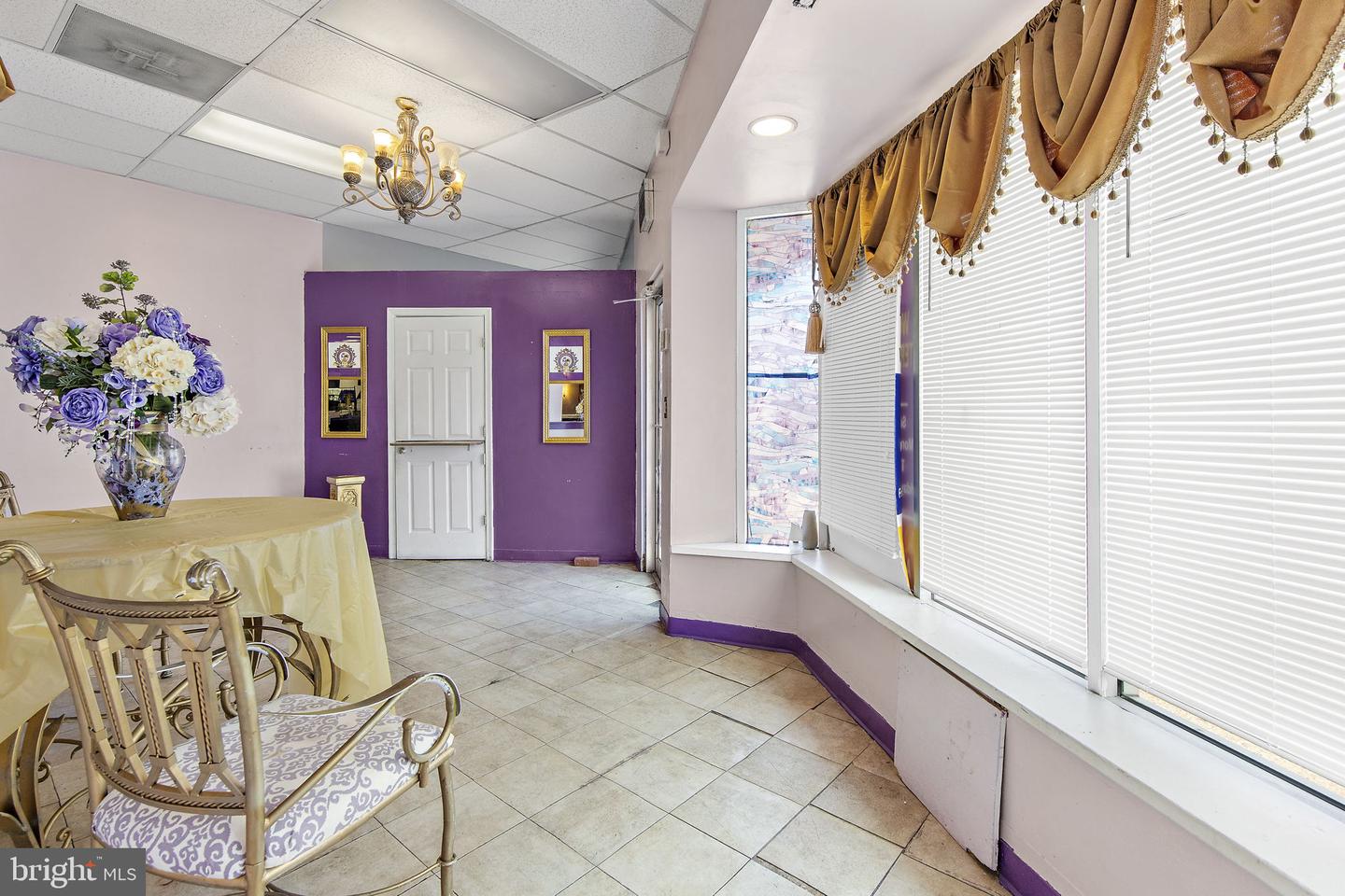6709 Holabird Ave Property Photo 2