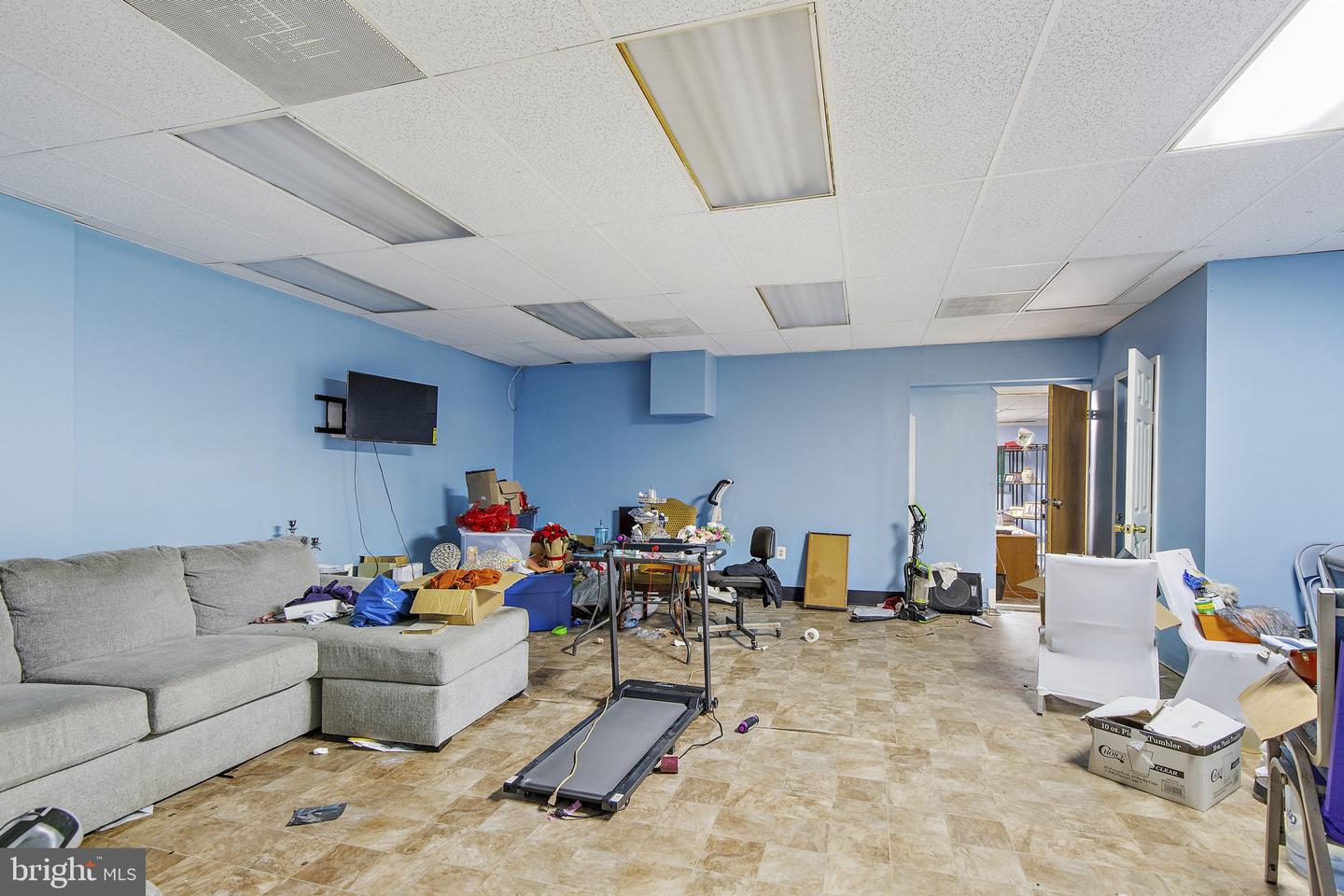 6709 Holabird Ave Property Photo 17