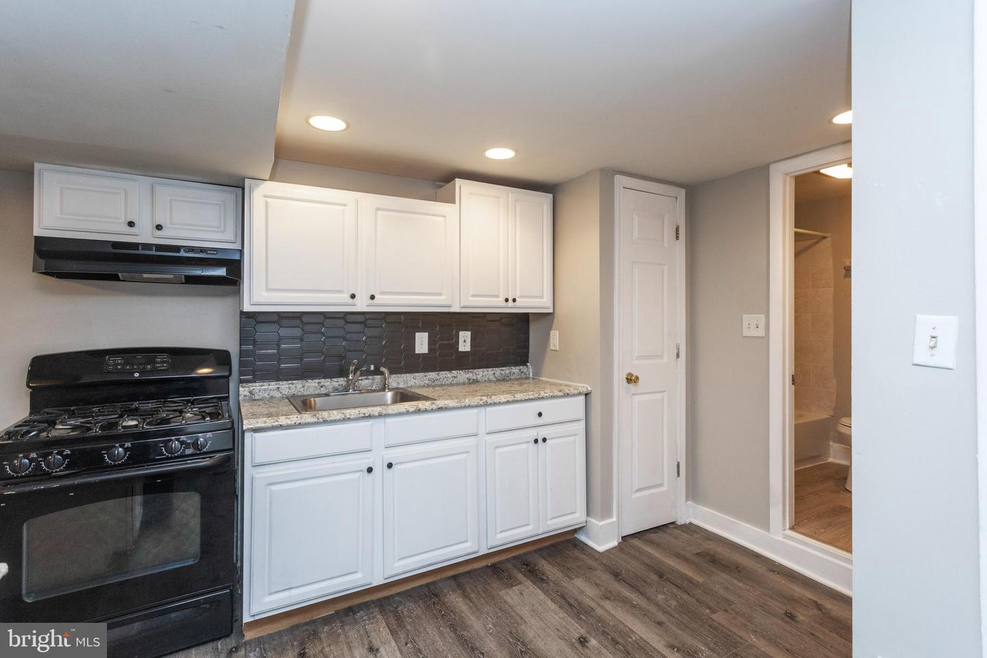 2017 Saint Paul St Property Photo 35