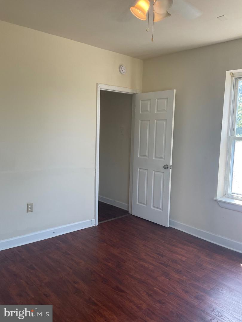 2525 Barclay St Property Photo 10
