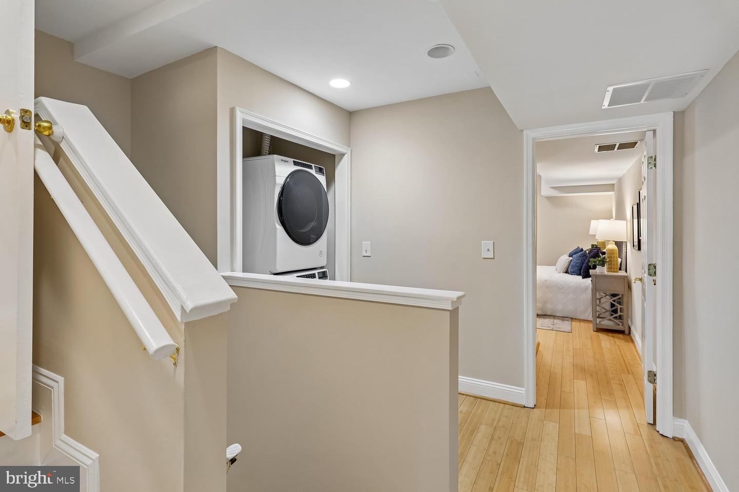 2106 Fleet St Property Photo 19