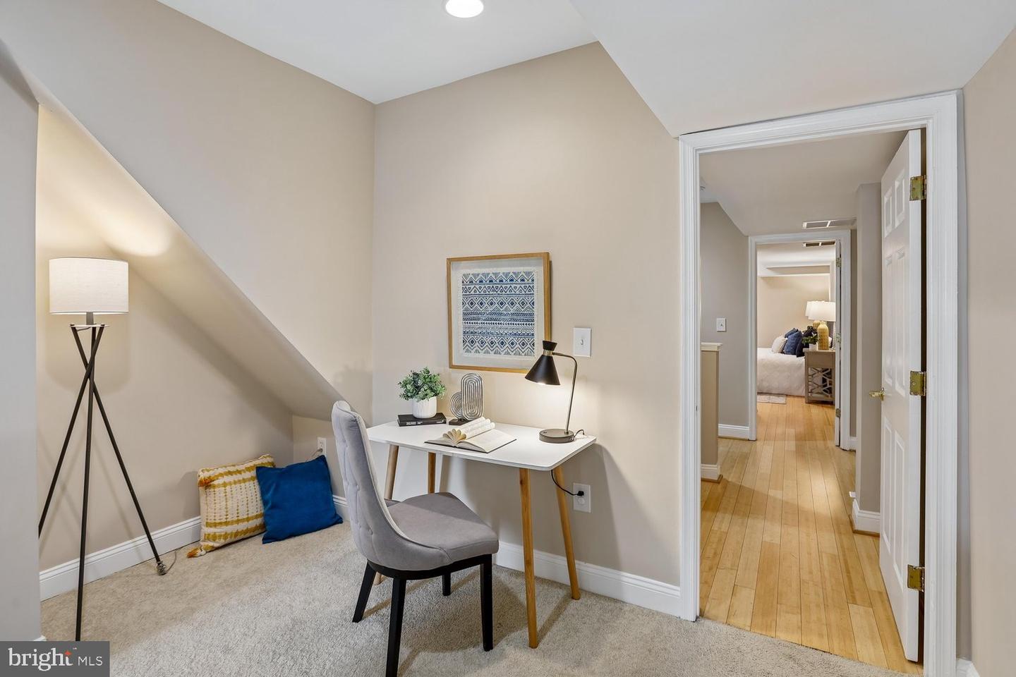2106 Fleet St Property Photo 29