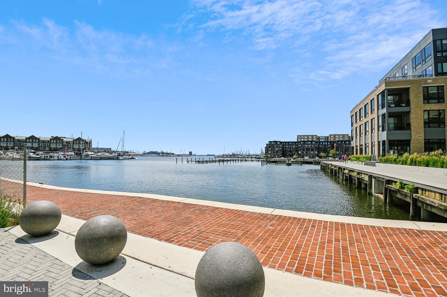 2106 Fleet St Property Photo 48