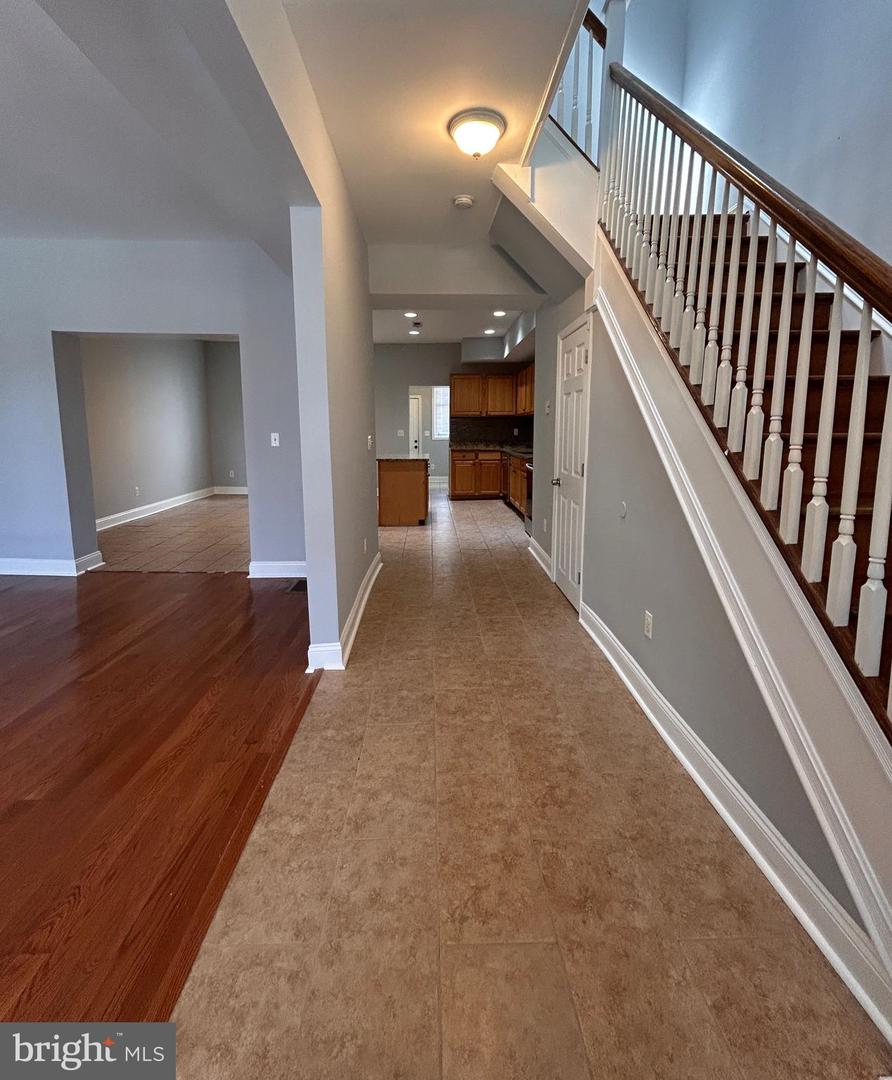530 Rose Hill Ter Property Photo 13