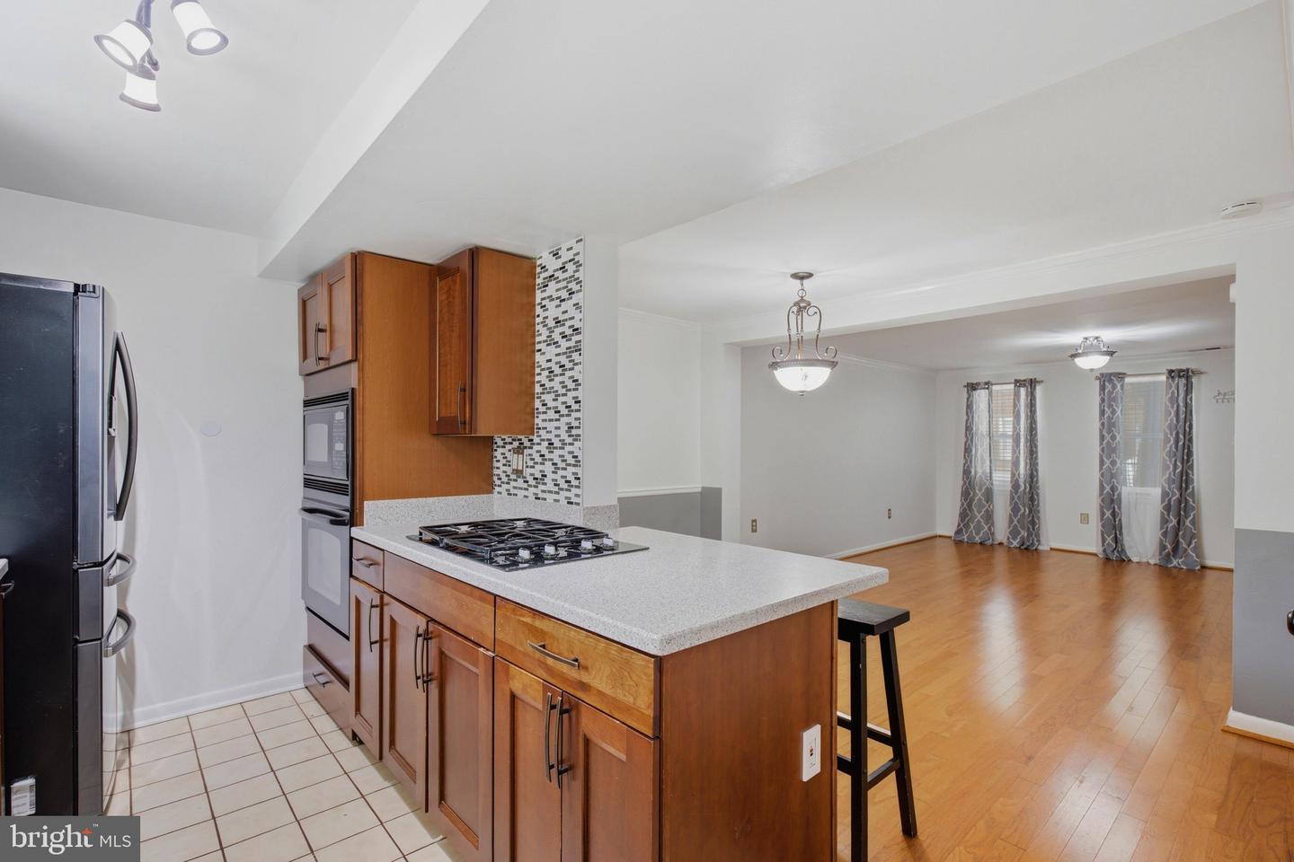 1024 N Central Ave Property Photo 10