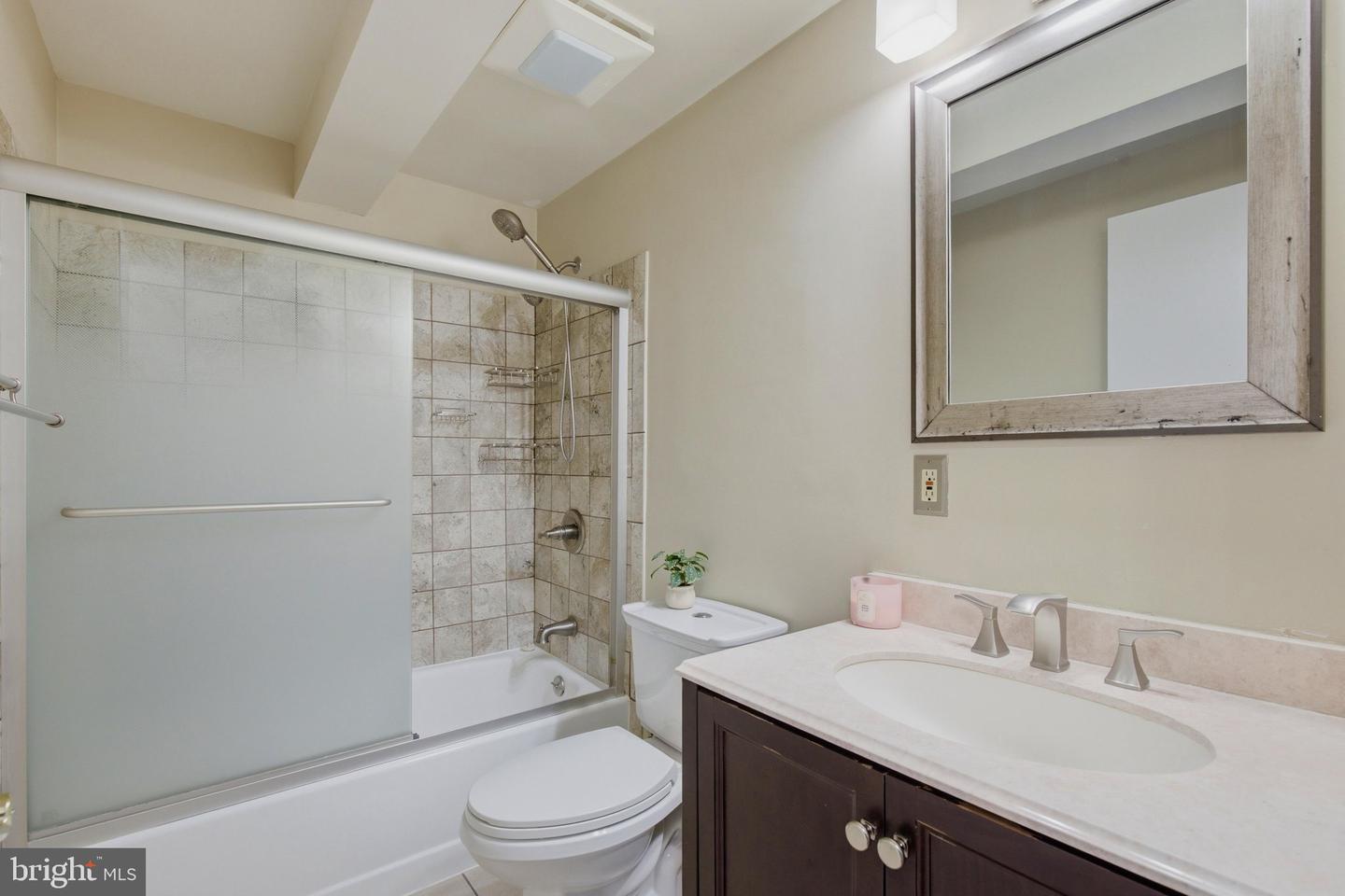 1024 N Central Ave Property Photo 15