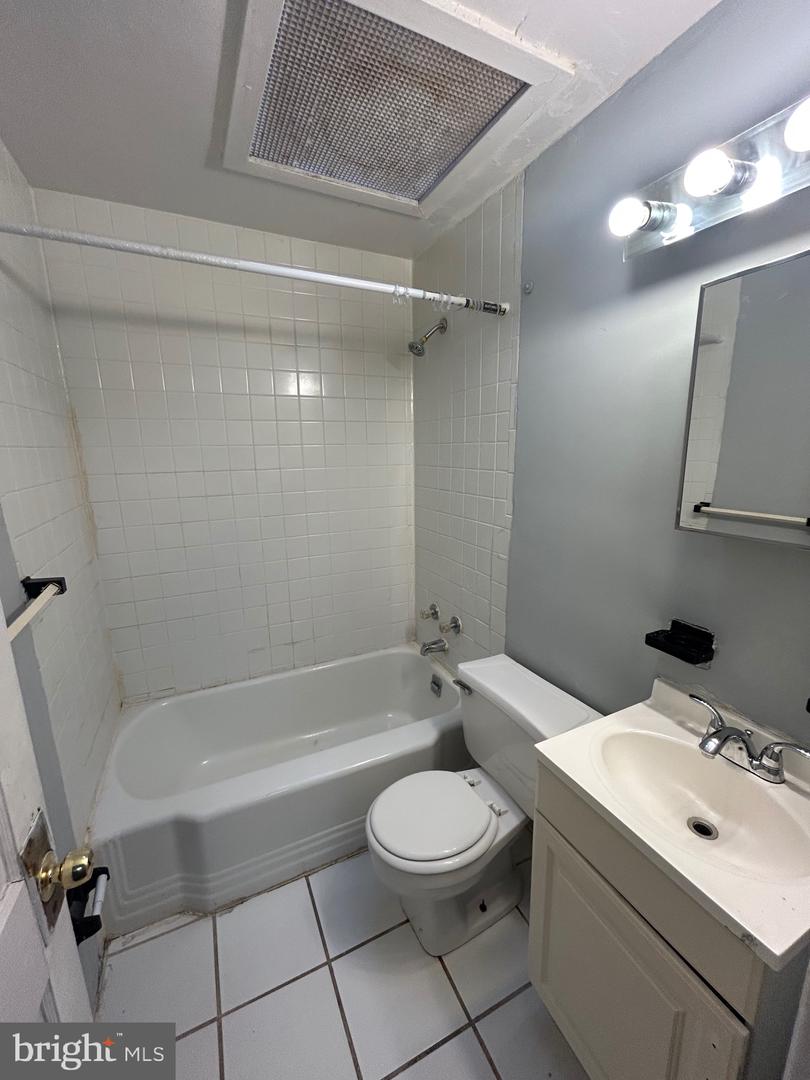 3902 8th St Property Photo 10