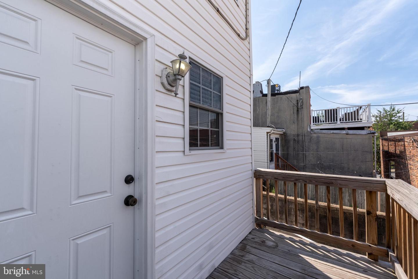 836 S Kenwood Ave Property Photo 12