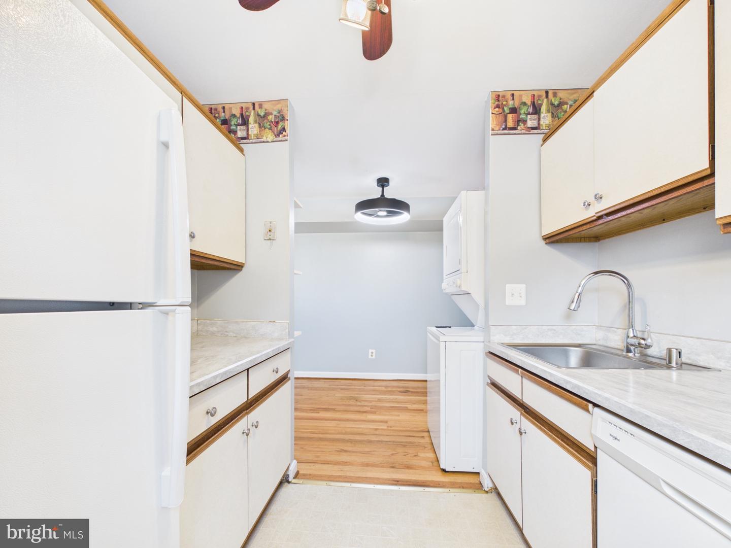 4414 Falls Bridge Dr #d Property Photo 8