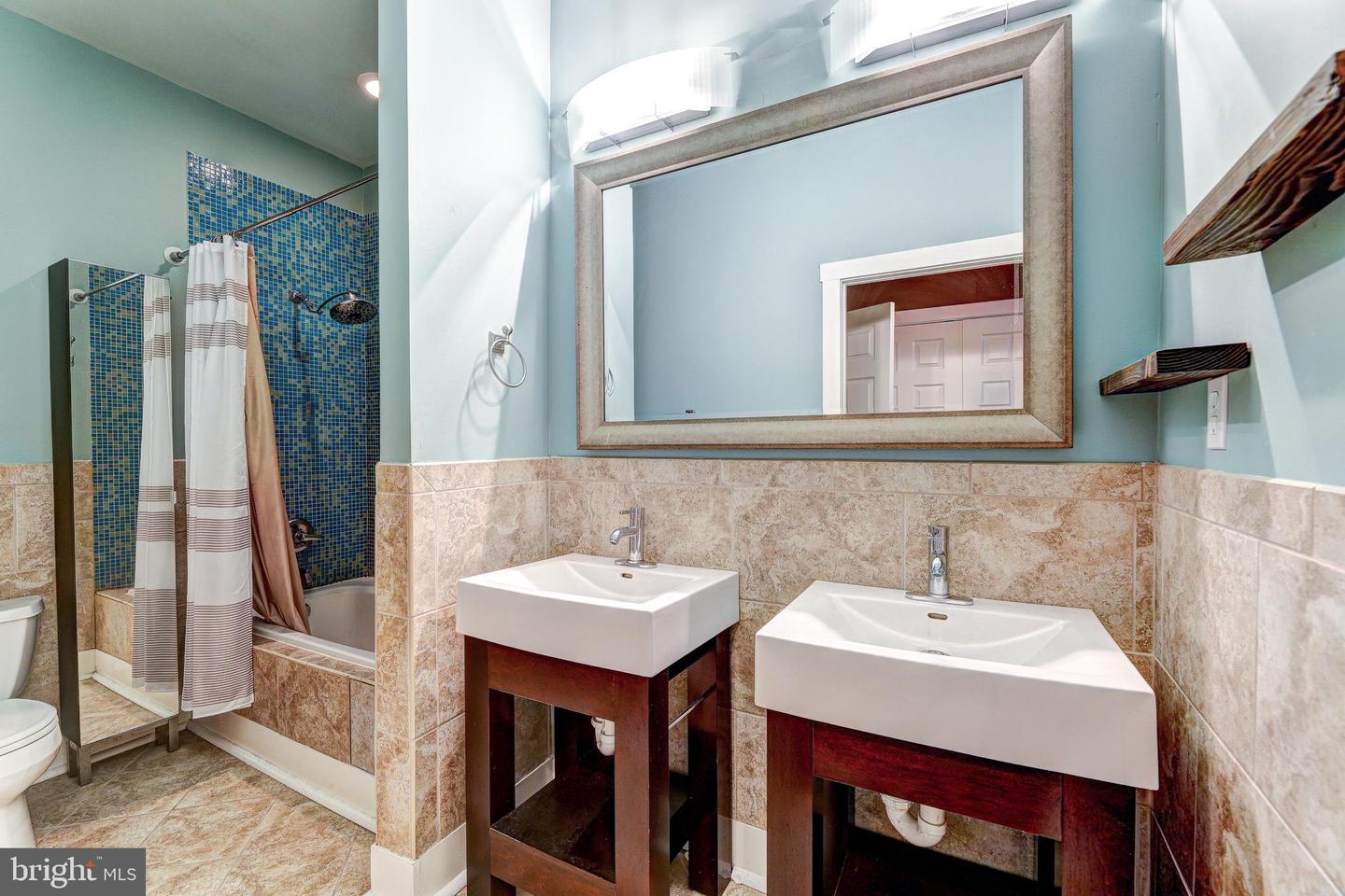 1724 Fleet St Property Photo 20