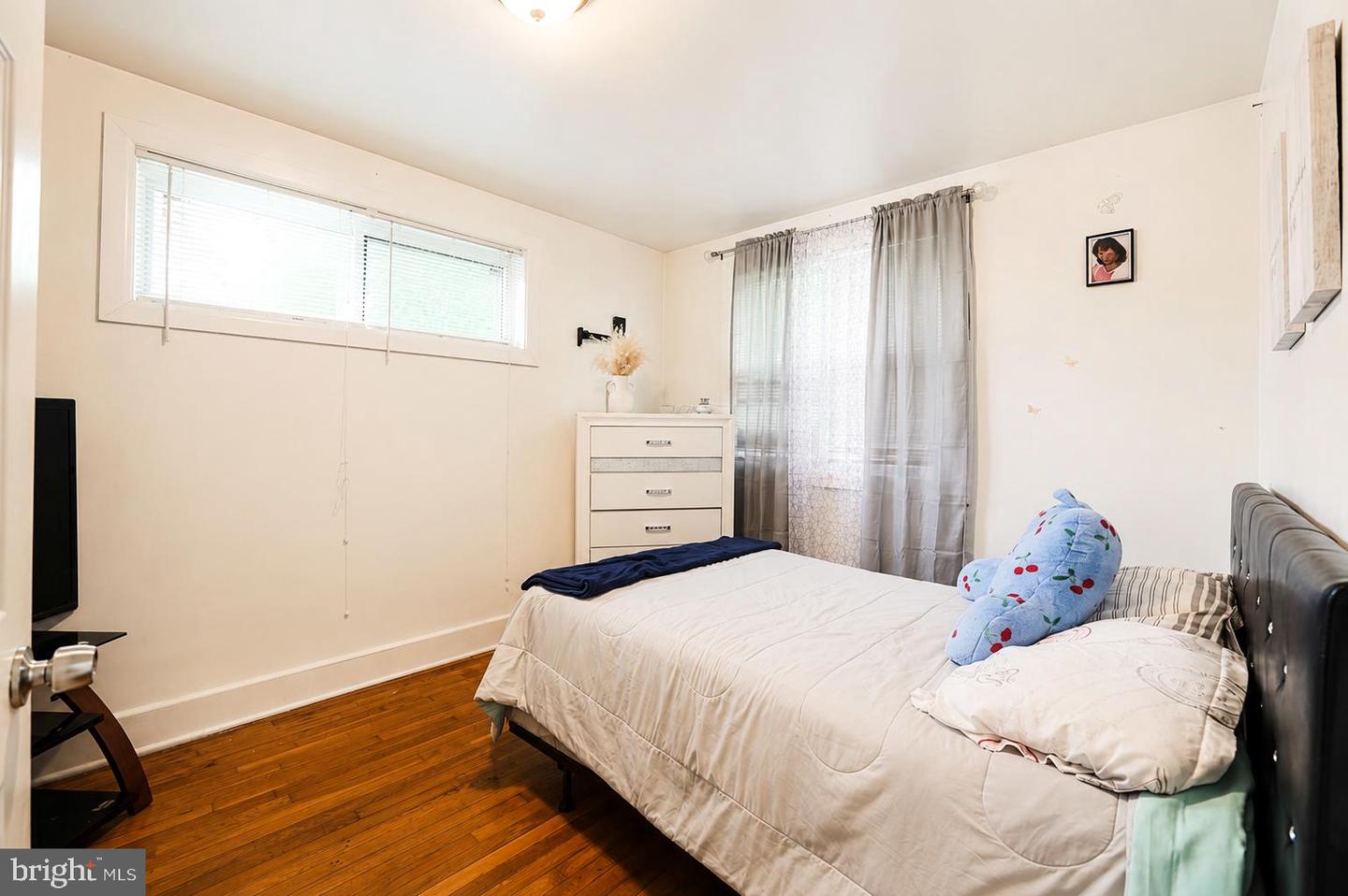 MDBA2225886 Property Photo 17