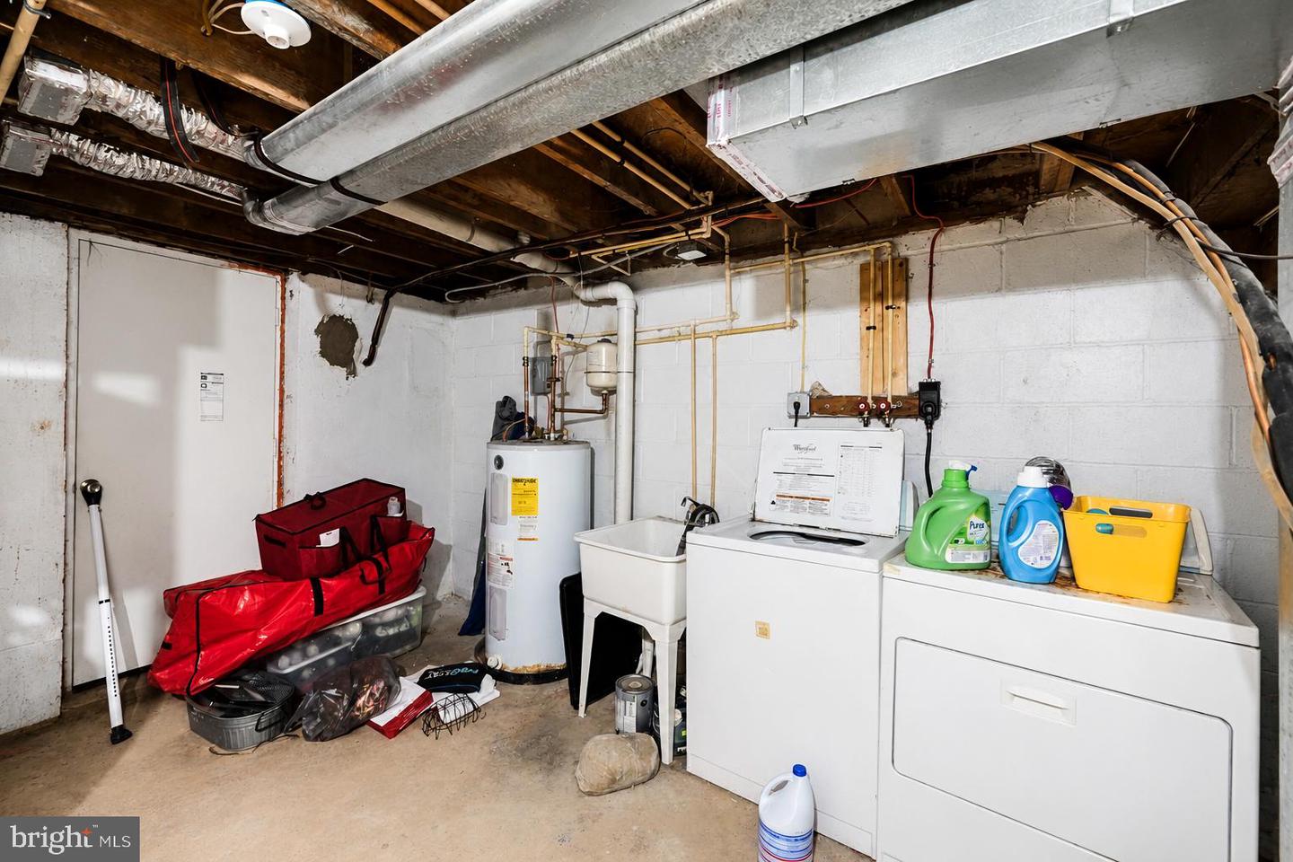 MDBA2225886 Property Photo 23