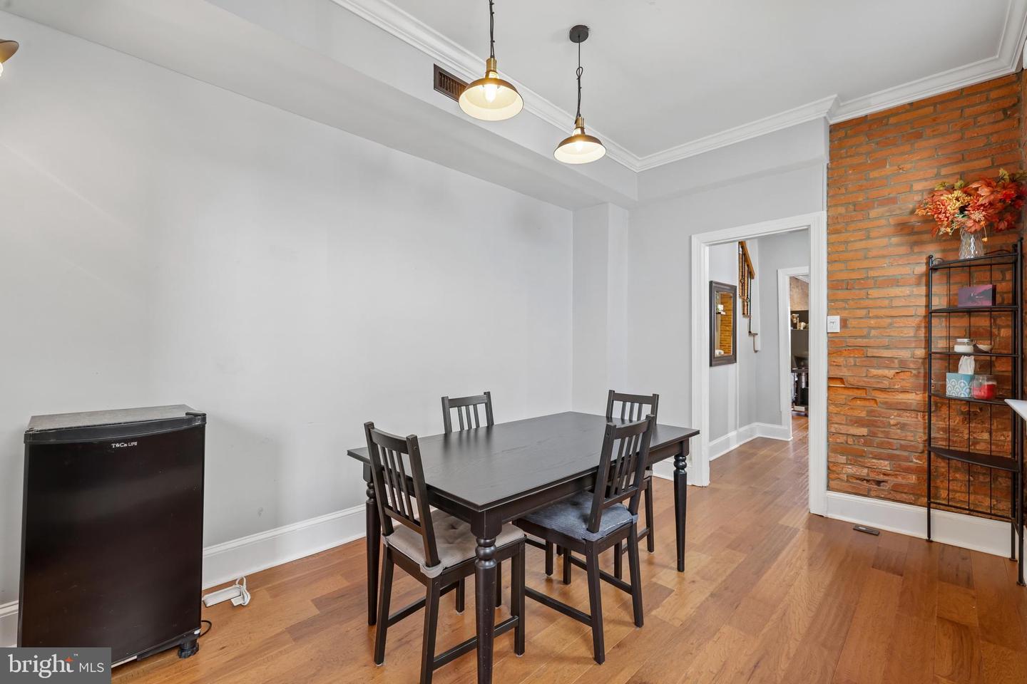 1533 S Charles St Property Photo 15