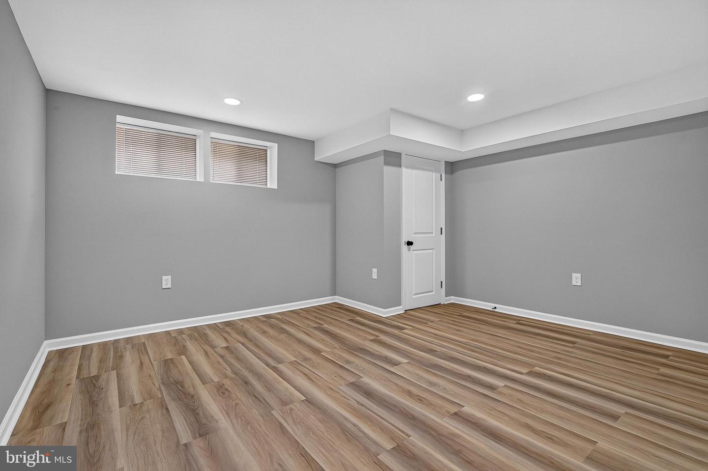 1038 Edmondson Ave Property Photo 34
